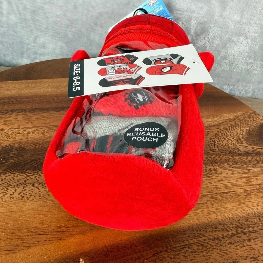 Marvel Spiderman 5 Pairs Socks 6-8.5 and‎ Plush Reusable Pouch